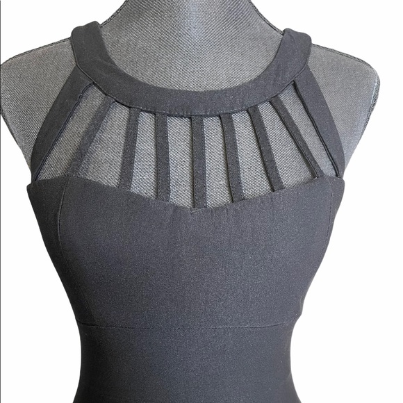 Black Caged Halter Bodycon dress - Picture 5 of 11